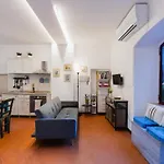 Apartamento Garden Loft In *